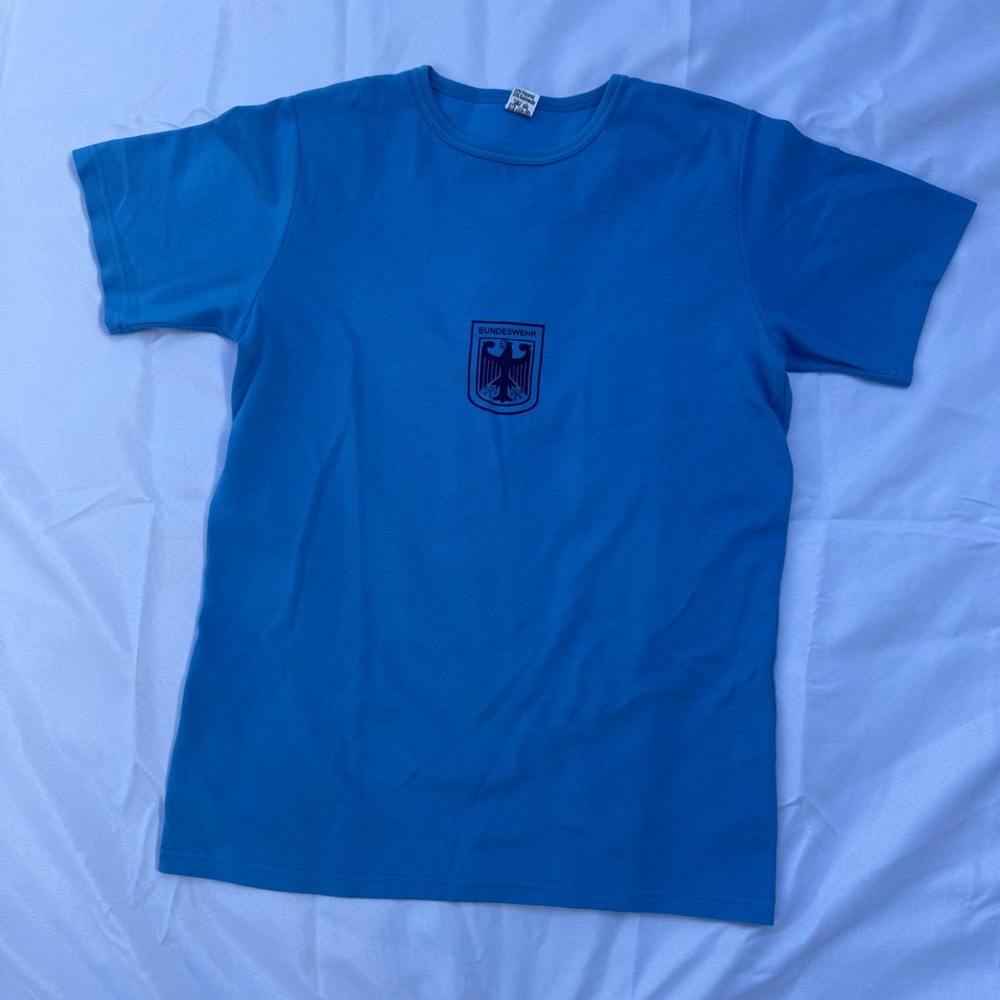 Blue German Bundeswehr Military team soccer t-shirt with logo #socce size medium